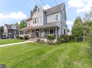 26 Stratford Ave, Aldan, PA 19018