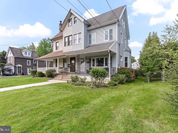 26 Stratford Ave, Aldan, PA 19018