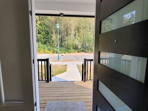 3rd image of 4500 Stephen Leacock Dr