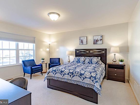 4th image of 154 Faith Cir