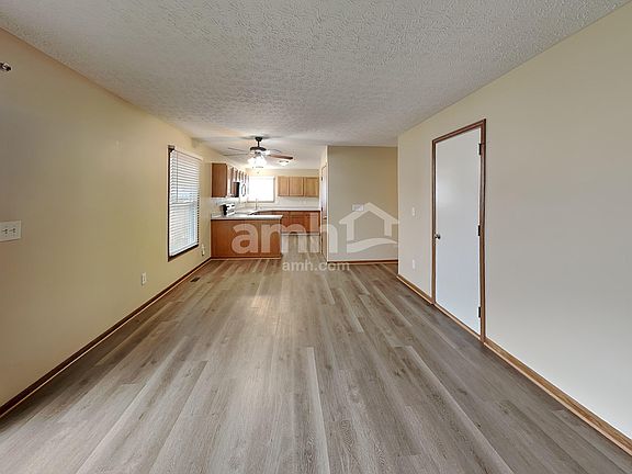 5th image of 5161 Tyler Henry Dr