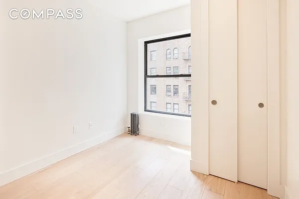 Rented by Compass | media 32