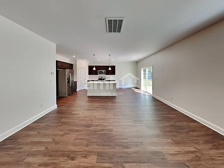 550 Rivermist Dr — Photo 5
