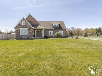1927 W Erie Rd, Temperance, MI, 48182