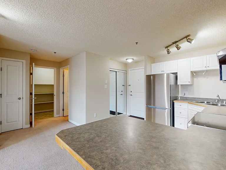 2305 35a Ave NW #211 — Photo 21