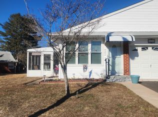 522 Lilac Ln #A, Manchester Township, NJ 08759