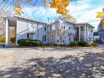 220 West Walworth AVENUE, Delavan, WI, 53115