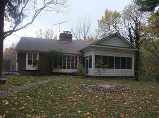 2733 Lower Bellbrook Rd, Spring Valley, OH 45370