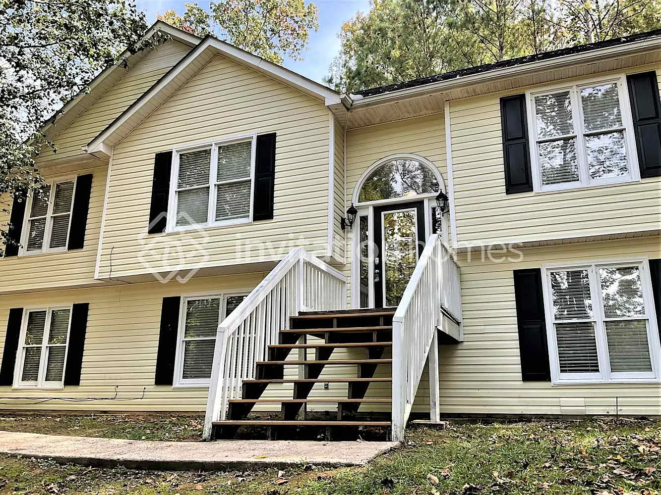 143 Gerri Dr Newnan, GA 30263 — Photo 1
