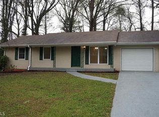 2496 Dorita Ct, Morrow, GA 30260