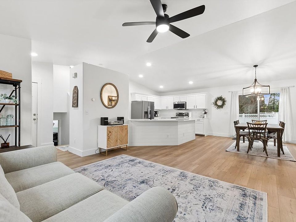 1st image of 7 Grace Rd