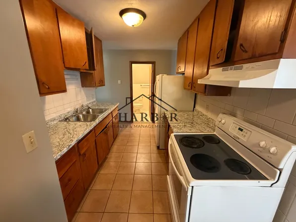 204 11th Ave SW, Austin, MN