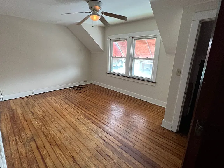 70 Gramont Ave — Photo 5