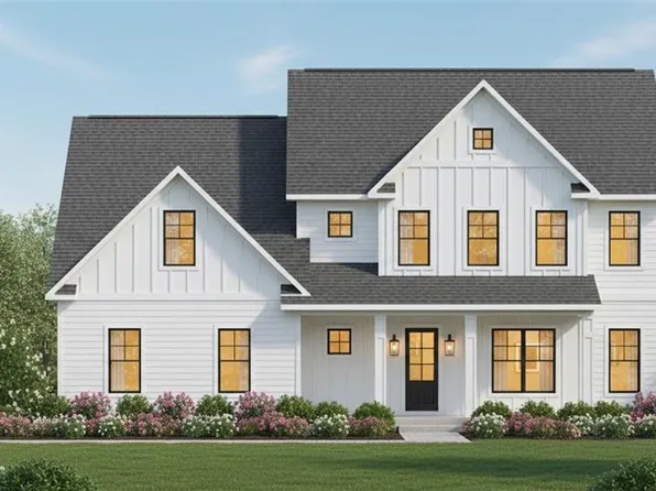 524 Saddleback Rd, Greensboro, NC 27455