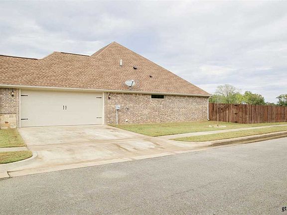 5th image of 1001 Crescent Hill Ct
