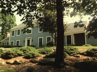 19 Cattlepen Ln, Ridgefield, CT 06877