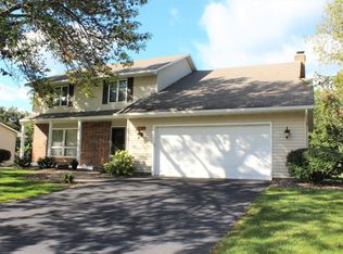7824 W 103rd St, Bloomington, MN 55438