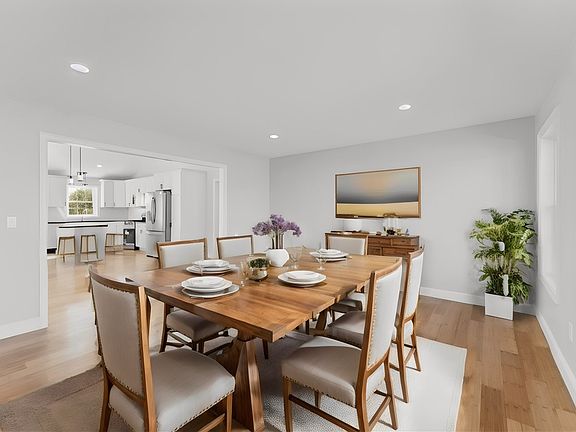 2nd image of 4 Pico Cir