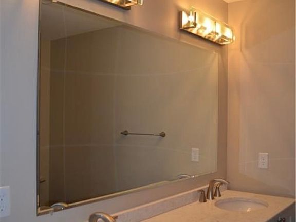 5th image of 173 Delaware Rd #4