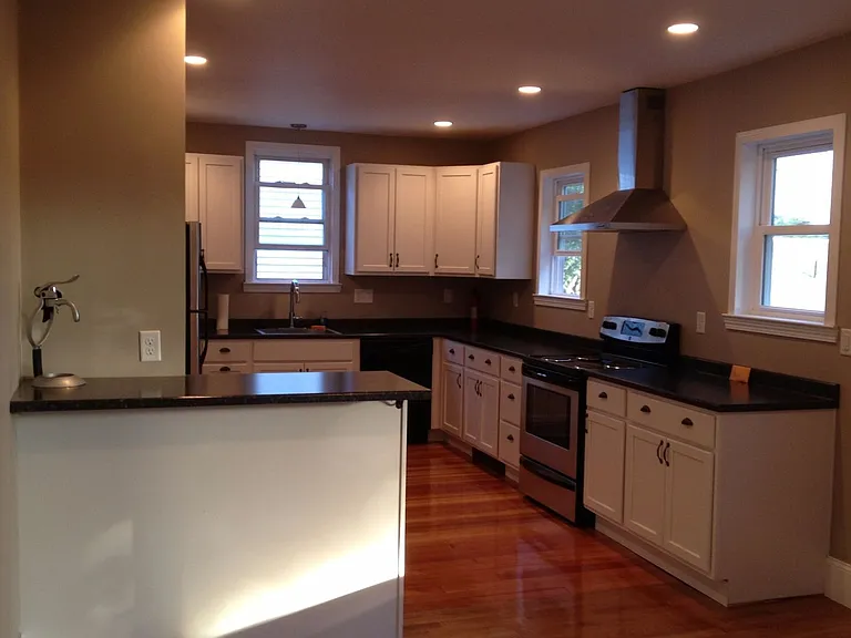 70 Larch St #1 — Photo 2