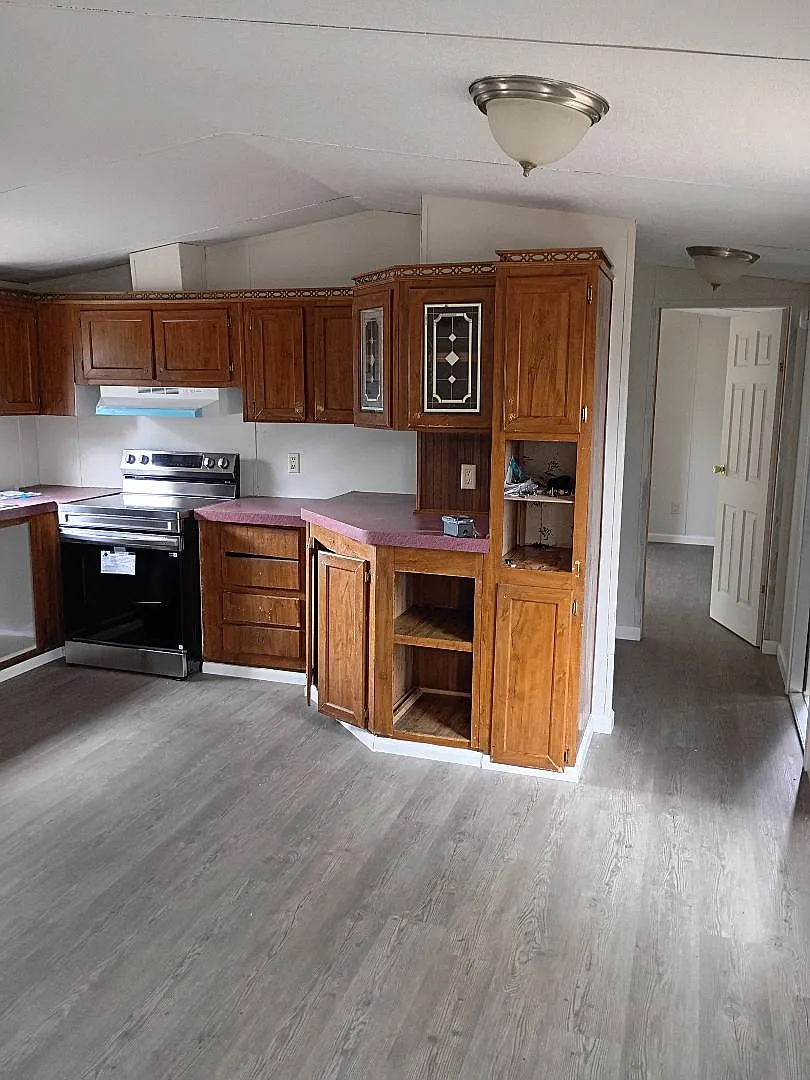 3 bed, 1216 sqft, $1,390 — Photo 4