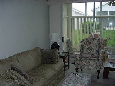 3rd image of 635 High Vista Dr