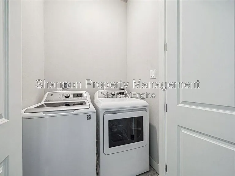 10926 Brookeshire Chase Ln — Photo 10