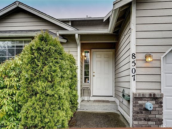 3rd image of 8507 148th Street Ct E