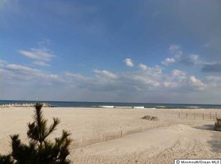 11 Harborhead Dr, Point Pleasant Beach, NJ 08742