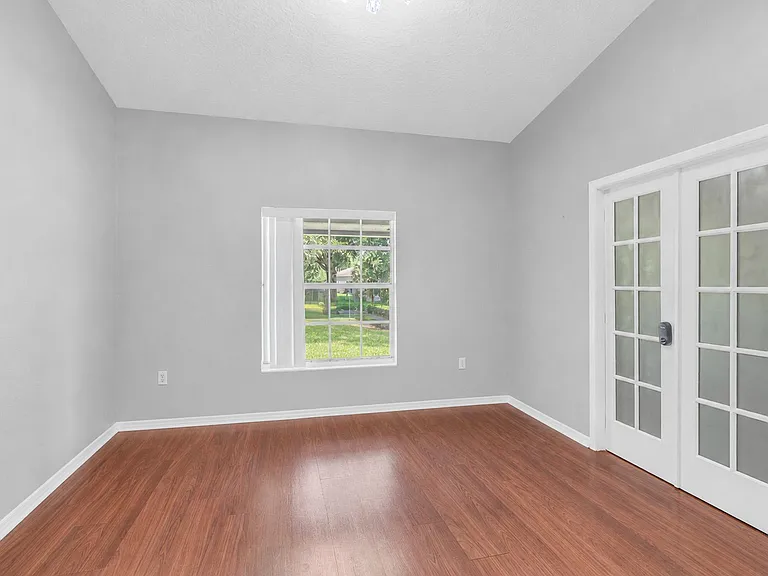 5829 Pitch Pine Dr — Photo 13