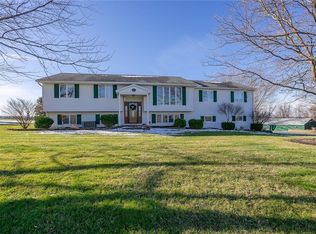 2550 McCann Rd, Canandaigua, NY 14424