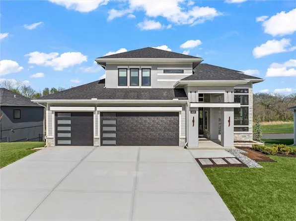 2809 SW Heartland Rd, Lees Summit, MO 64082