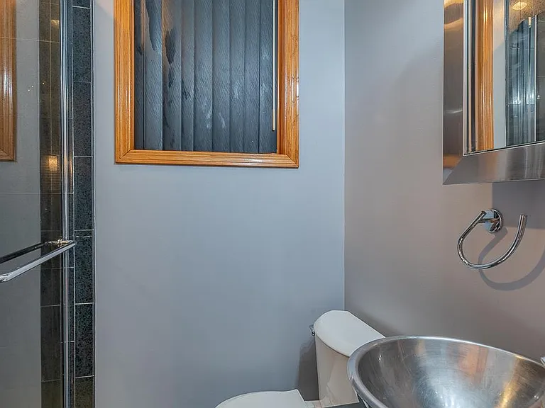 741 S Claremont Ave #G — Photo 21