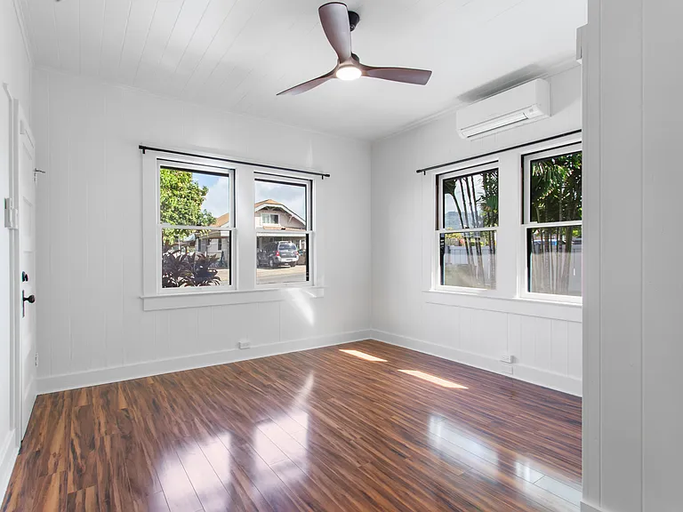 1009 2nd Ave — Photo 8