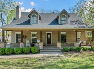 3060 E Whippoorwill Ln, Fayetteville, AR 72701