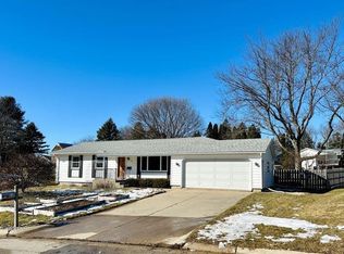 409 27th St, Monroe, WI 53566