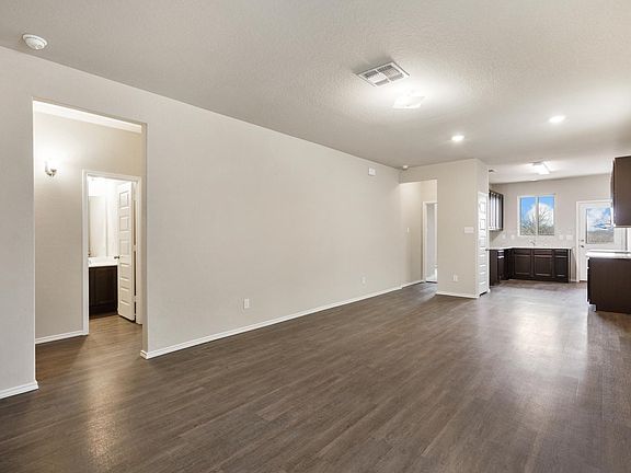 4th image of 5110 Sandstone Way