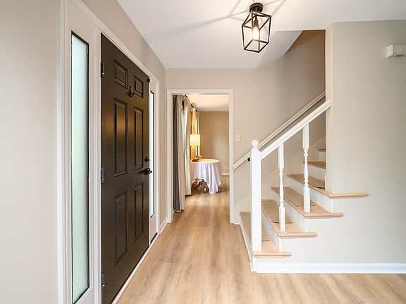 5th image of 3328 Sunny Meadows Ct