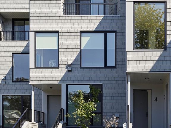 4th image of 909 Redfern St #3