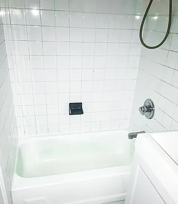 Rented by Compass | media 25