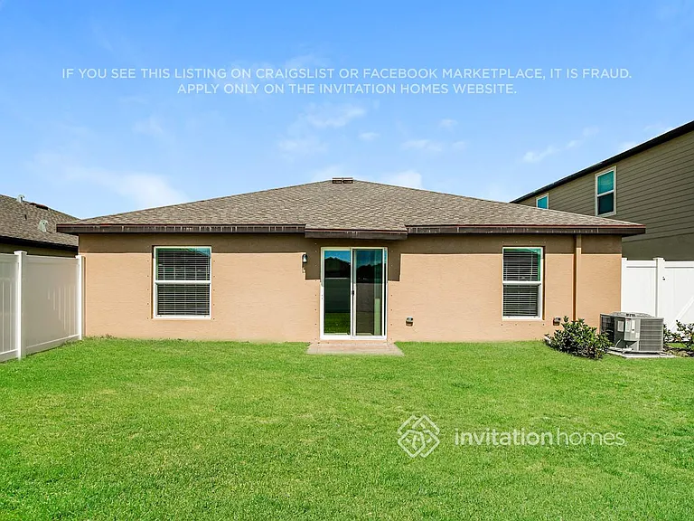 738 Carlyle Way — Photo 16