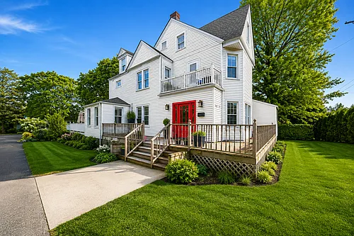 356 Cedar Ave Photo 1