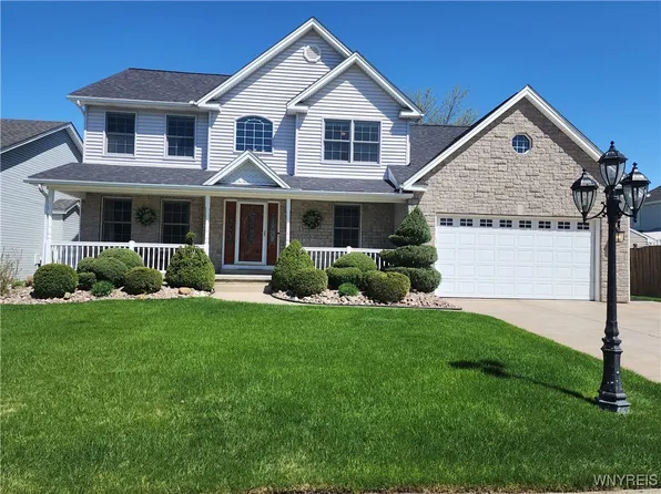 8 Dennybrooke Ln, Buffalo, NY 14224