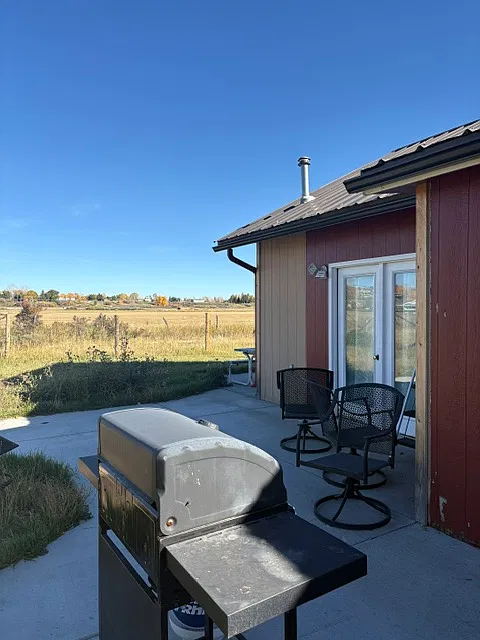 2 bed, 2.5 bath, 1409 sqft, $1,800 — Photo 4