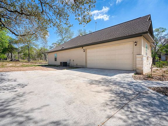 2nd image of 134 County Road 6863