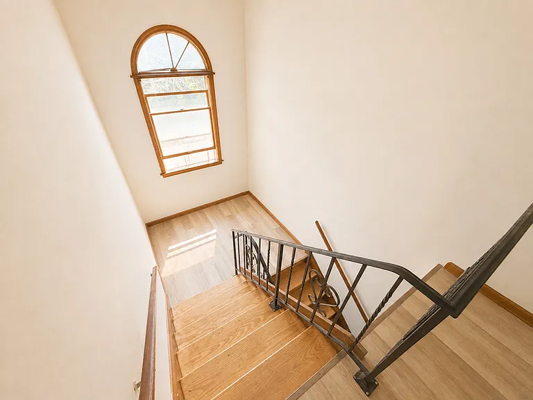 152 McCarty Ave — Photo 11