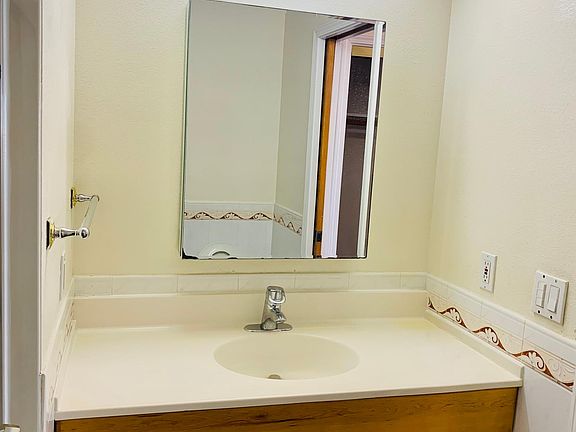 5th image of 4132 Balboa St #4132