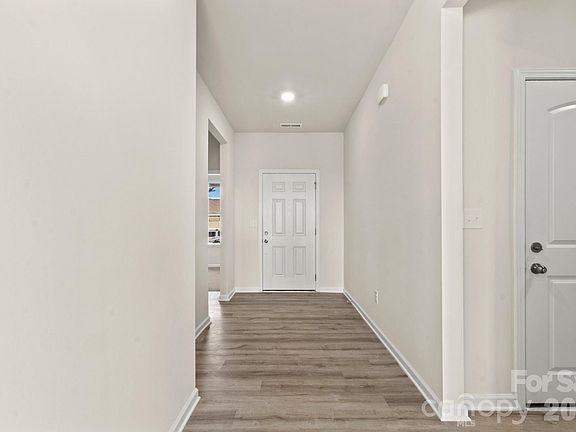 2nd image of 5041 Markfield Ln