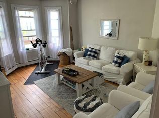 195 I St FLOOR 2, Boston, MA 02127