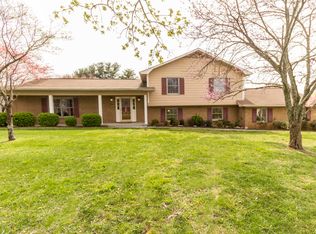10608 Farragut Hills Blvd, Knoxville, TN 37934